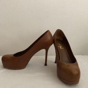 Yves Saint Laurent Caramelo