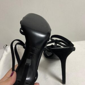 Yves Saint Laurent Sandália Preta