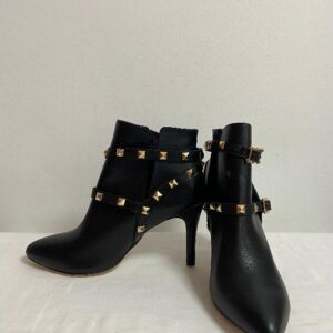 Valentino Anckle Boots Preta