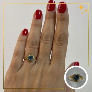 Anel Coração Topázio Sky e Incolor Prata 950 com Banho de Ouro